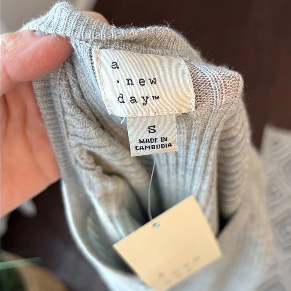 A New Day Heather Gray Rib Knit Cardigan Size Small - Picture 3 of 6